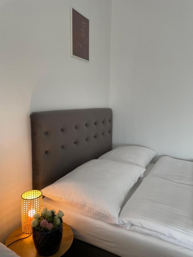 Comodo Apartman Vinkovci Exterior foto